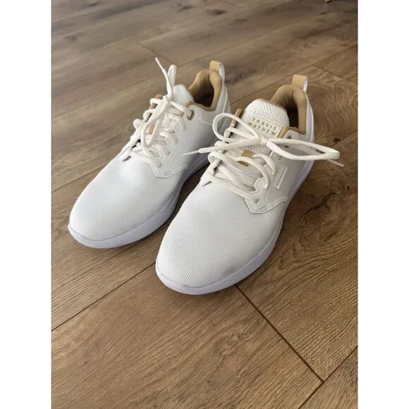 TRAVIS MATHEW 8.5 The Daily Pro Hybrid white gum golf shoe Tennis Lace sneaker